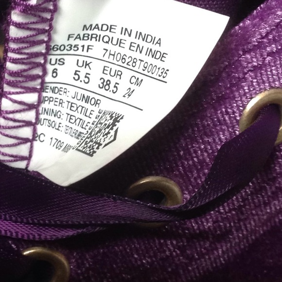 NWT Converse Ctas OX Night Purple Velvet WMNS AUTH - Picture 7 of 8